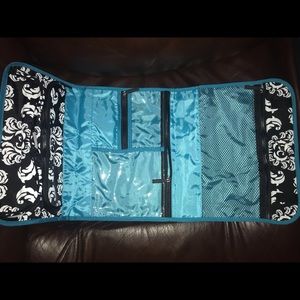 travel set (makeup, hair, jewelry, toiletries)